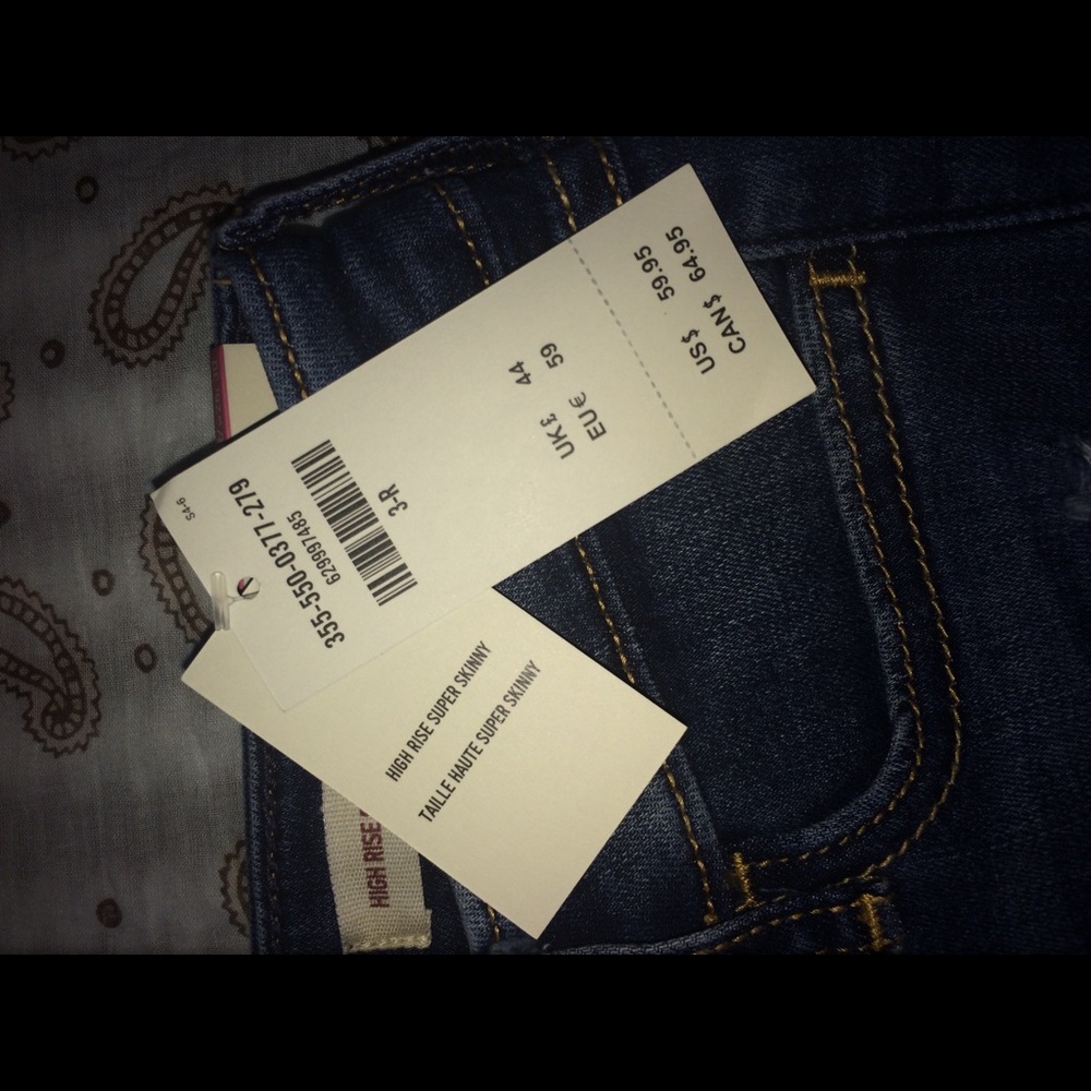 Jeans - Picture 3 of 3